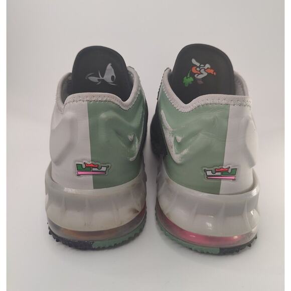 Nike Space Jam Looney Tunes Sz  7y/ 8 Women's - Picture 8 of 10